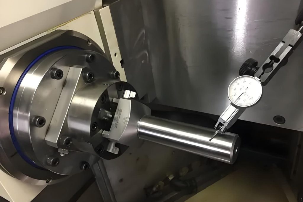 Test the runout of CNC spindle