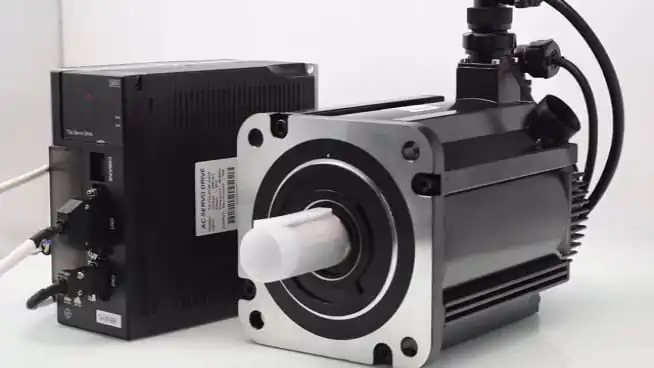 ein Servomotor