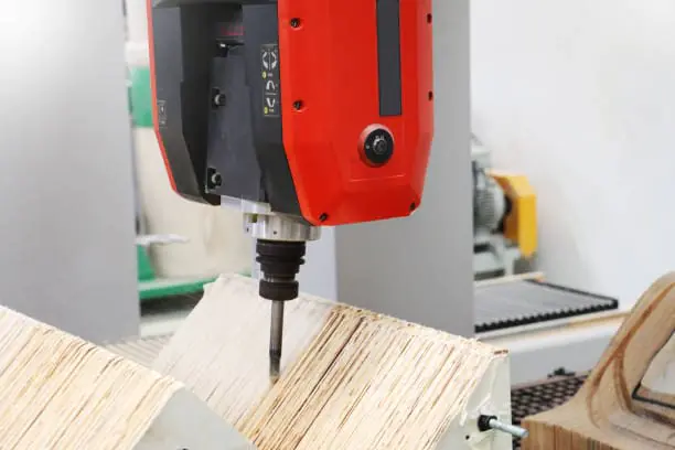 Husillo CNC para carpintería